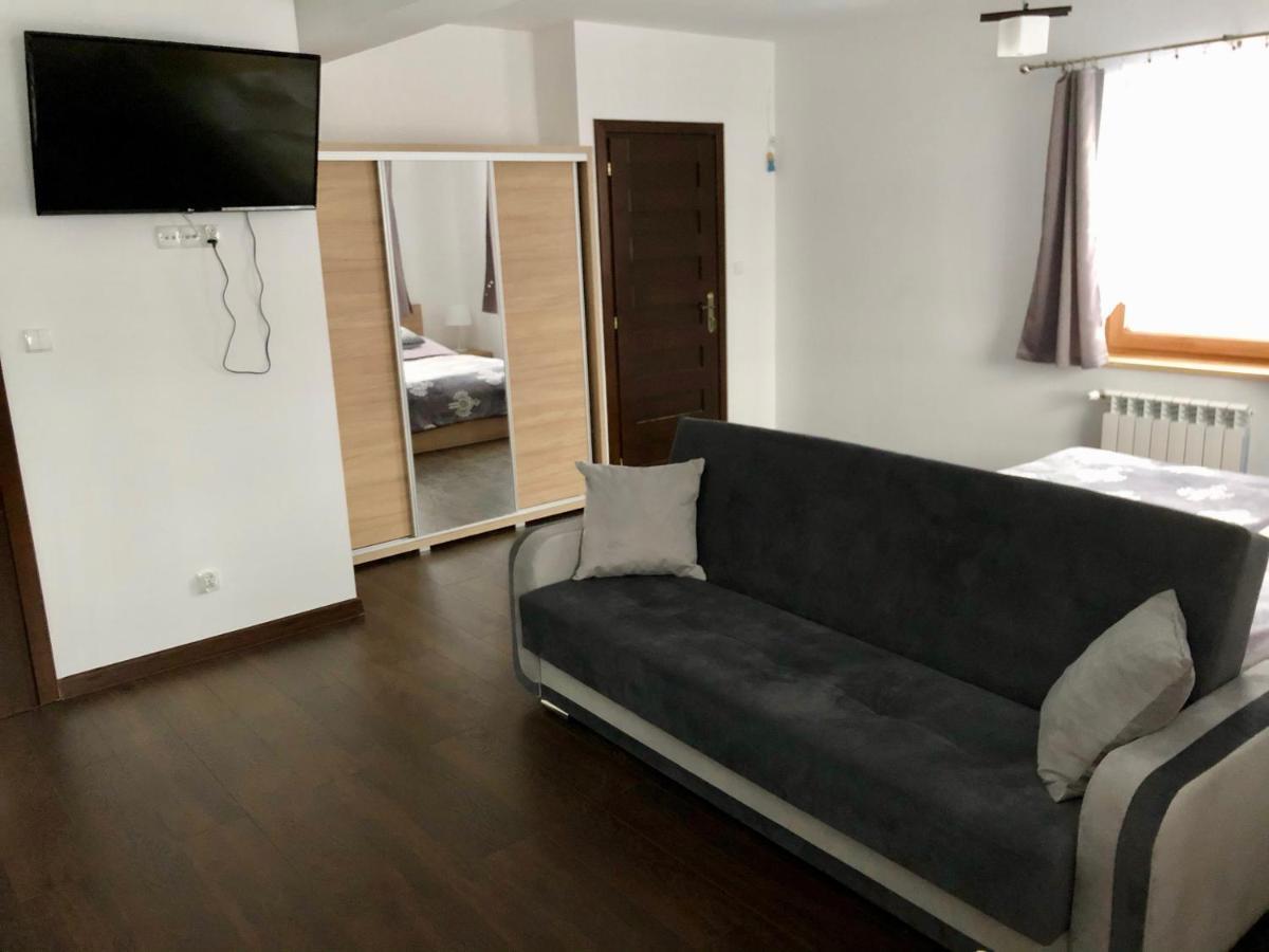 Apartamenty U Krysi Witów Екстериор снимка